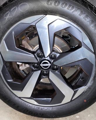 Pneumatici Estivi Goodyear 235/55 R18 – Pari al nu