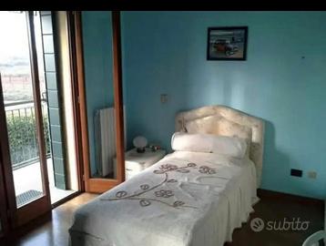 letto  da bambino  120 per 200 imbottito