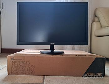 Monitor Asus 24 pollici Full HD
