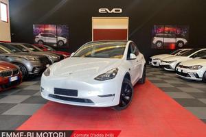 Tesla Model Y 75 kWh Dual Motor Long Range 4W...