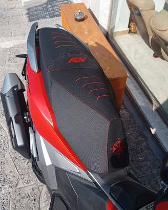 Sella scooter  nuova