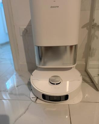 Robot dreame l10s ultra con batteria da sostituire
