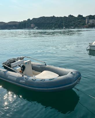 Gommone 4,20 m con motore Mariner 35 CV Magnum
