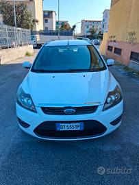 FORD FOCUS SW 1.6 BENZ/GPL ANN0 2010 TITANIUM 