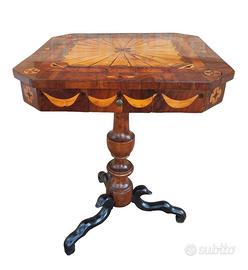 Tavolino da gioco intarsiato Emiliano Rolo