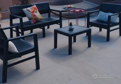 Arredamento per giardino 