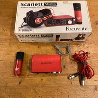 Focusrite Scarlett studio