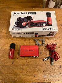 Focusrite Scarlett studio