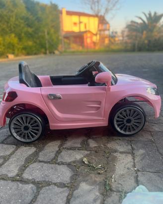 Macchina per bambina