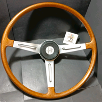 Volante Alfa Romeo originale per 1750 integro