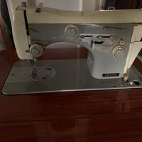 Macchina da cucire vintage