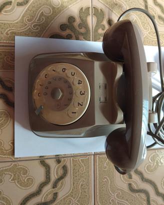 telefono. a.  disco. degli. anni. 70