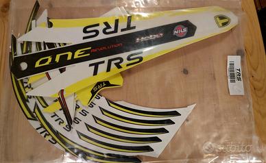 Kit Adesivi Completo per TRS One – Nuovo