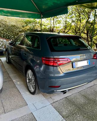 Audi A3 S tronic - full optional