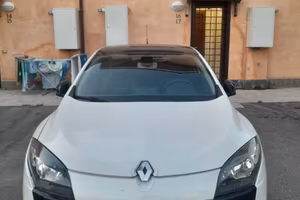 Renault megane coupe monaco gp