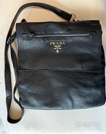 Borsa Prada uomo pelle nera messenger