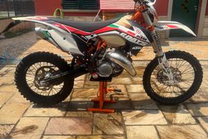 Ktm 125 exc six days del 2013