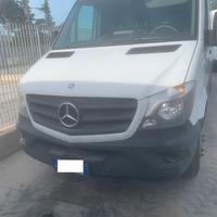 Autocarro Mercedes Benz Sprinter in asta