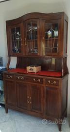 Mobile credenza antico