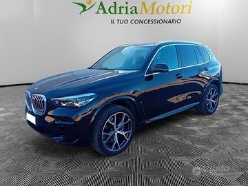 BMW X5 xdrive30d mhev 48V Msport auto