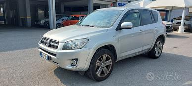 Toyota RAV 4 RAV4 Crossover 2.2 D-4D 150 CV DPF Lu