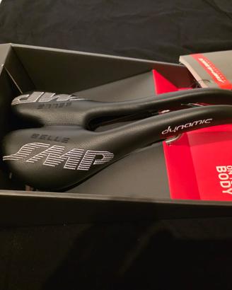 Sella SMP Dynamic Nera nuova con cartellino