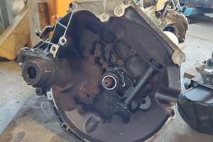 Cambio PEUGEOT 206 CC 1587cc 16V del 2005