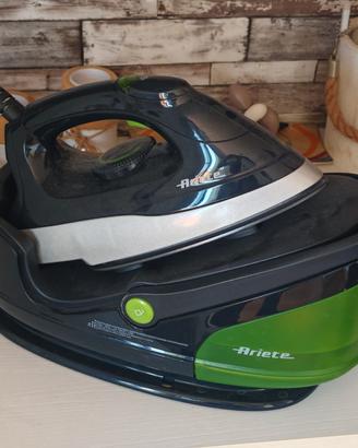 Ferro da stiro Ariete Eco Power. 