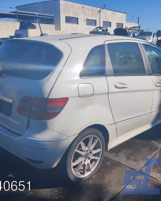 Mercedes classe b w245 b 200 cdi 140cv ricambi-
