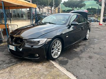 BMW 320D coupe 177cv danno anteriore