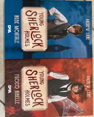 Primi due libri della saga Young Sherlock Holmes.