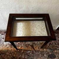 Bacheca porta oggetti arte povera