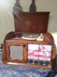 Radio giradischi d’epoca “La voce del padrone”