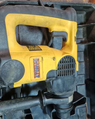 tassellatore ,scalpellatore dewalt 