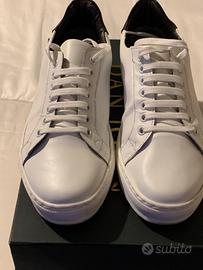 Sneaker Bianche Nuove Dan John