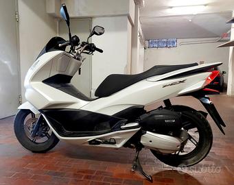 Honda pcx 125