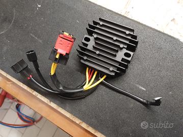 Rettificatore di tensione Royal Enfield 