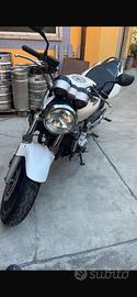 Moto hornet 600