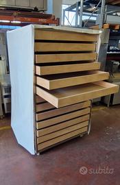 carrello per lievitazione con cassetti in legno