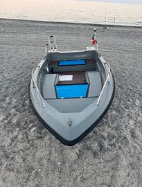 Barca in vetroresina