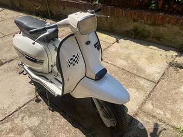 Lambretta dl150