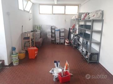 Magazzino -laboratorio