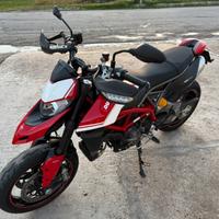 Ducati Hypermotard 950