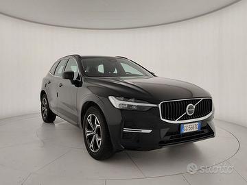 Volvo XC60 B4 (d) Geartronic Momentum ProB - ...