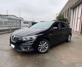 RENAULT Megane Mégane Sporter TCe 140 CV EDC FAP