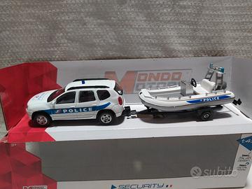 Dacia Polizia con gommone