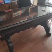 Tavolo/Scrivania stile rinascimento