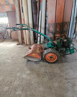 Motocoltivatore Goldoni con fresa