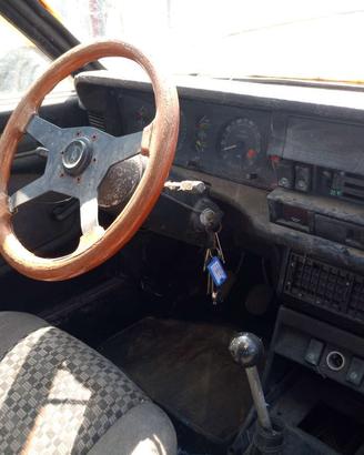 Lancia beta HPE EXECUTIVE 2.0 ricambi epoca full