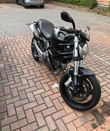 Ducati Monster 696 – 2010 – 17.500 km